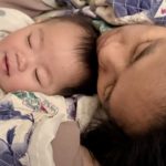 風の抜け方まで知っている手で